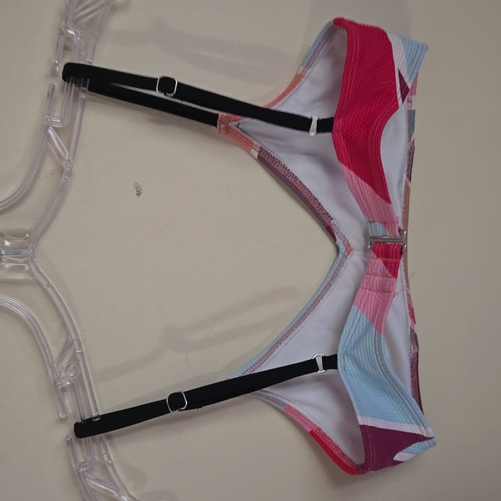 Aero Geometric Bikini Top - Picture 5 of 6